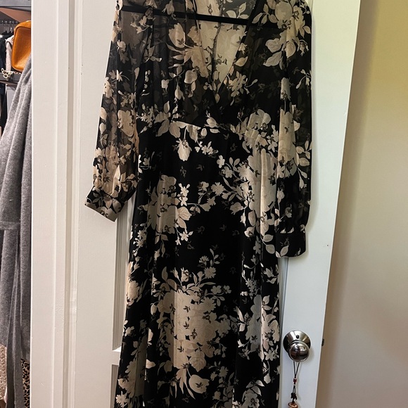 Blue Velvet Dress Zara Blue Long Sleeve Dress Zara Dresses Zara Black And Cream Floral Long Sleeve Dress Poshmark Blue Velvet Dress Zara Blue Long Sleeve Dress Zara Dresses Zara Black And Cream Floral Long Sleeve Dress Poshmark